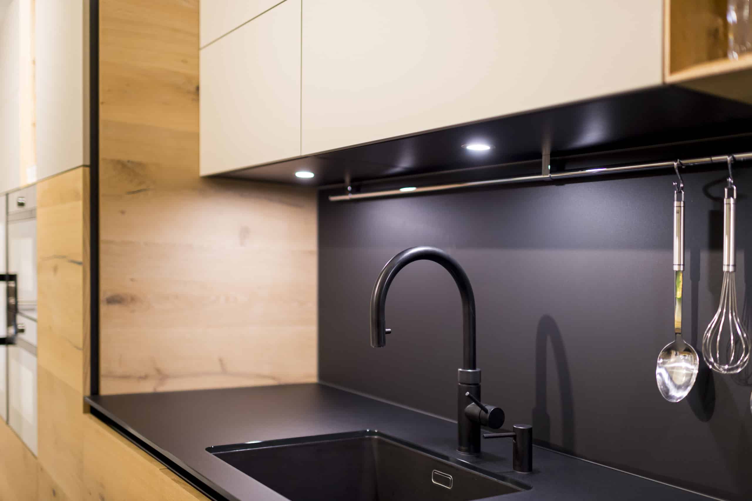 Küchenausstellung bei der Schreinerei Schmutz in Kerzers