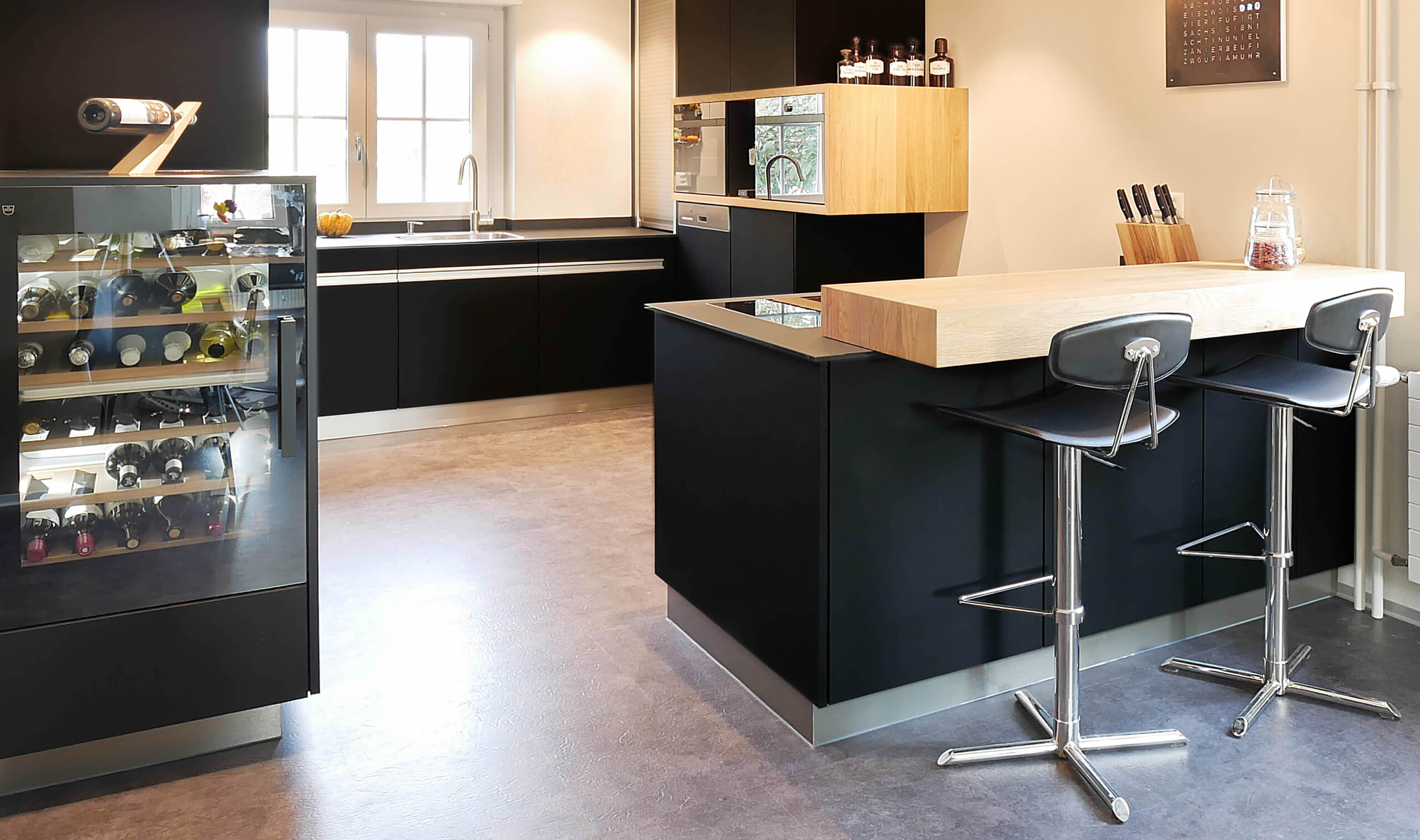 Küchenbau mit der Schreinerei Schmutz Küchenbau mit der Schreinerei Schmutz