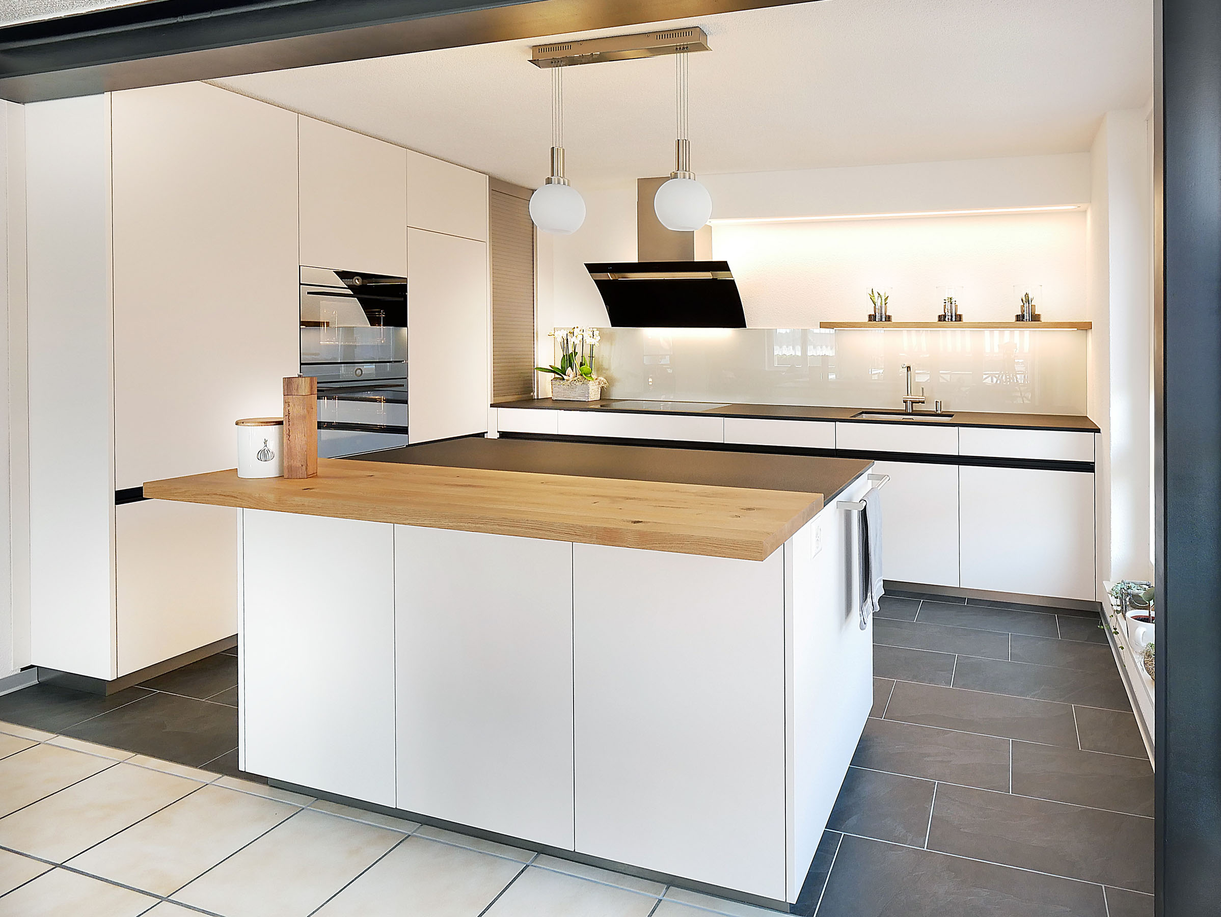 Küchengalerie vom Küchenbauer – Schreinerei Schmutz Küchengalerie vom Küchenbauer - Schreinerei Schmutz