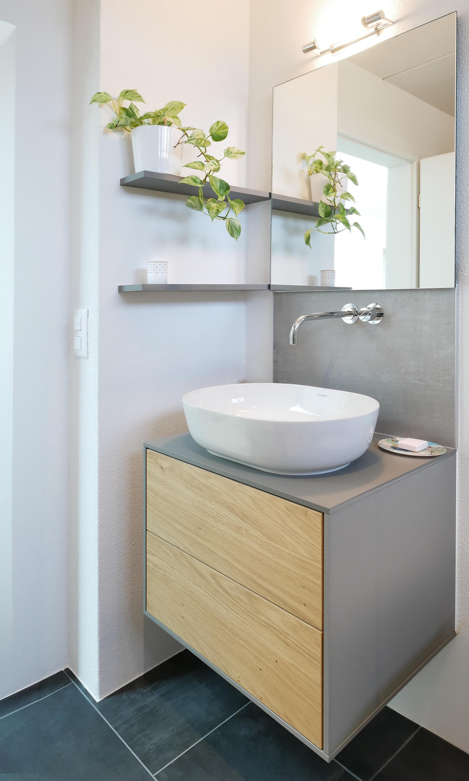 Badezimmermöbel von der Schreinerei Schmutz Badezimmermöbel von der Schreinerei Schmutz