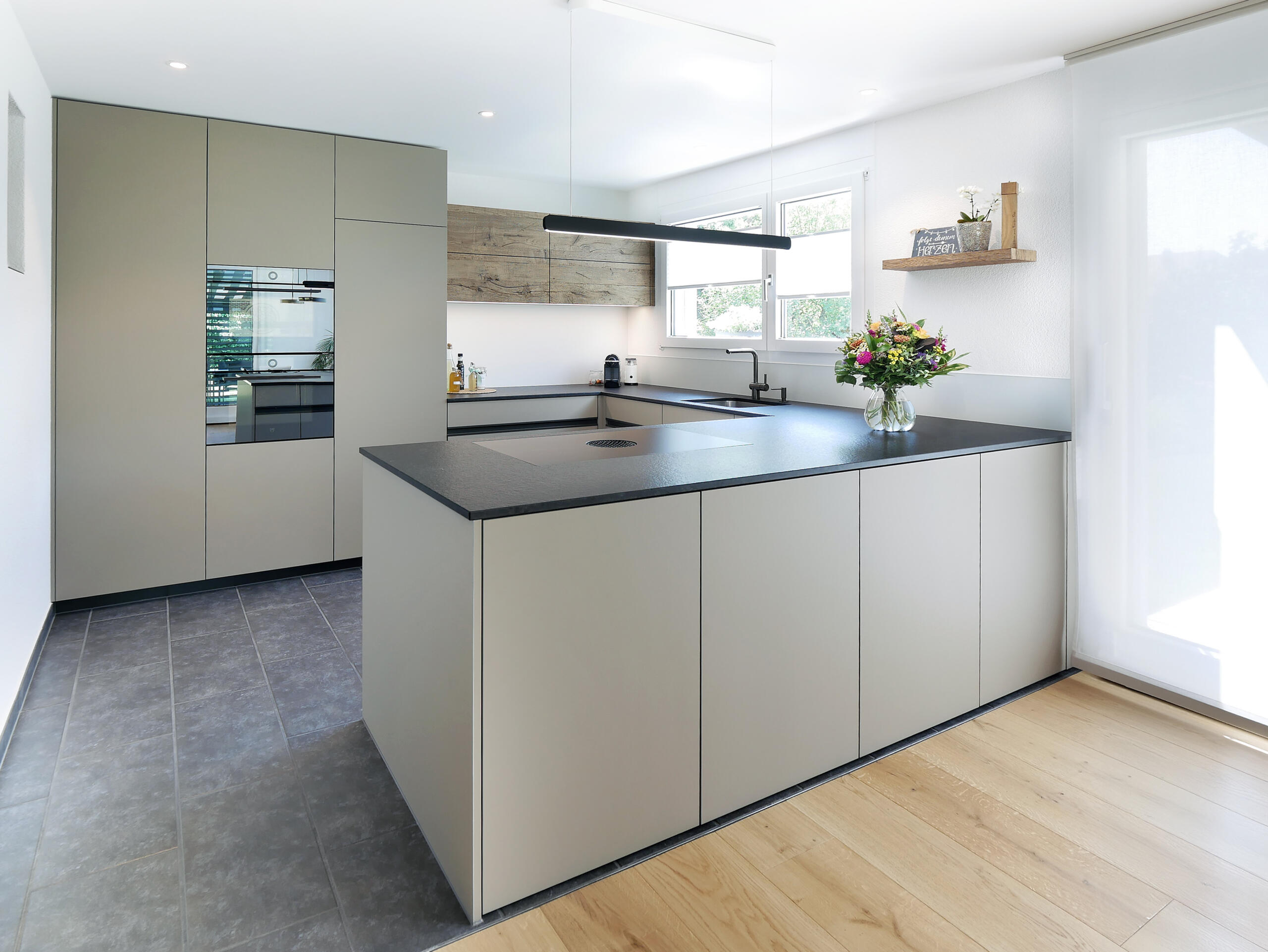 Küchengalerie vom Küchenbauer – Schreinerei Schmutz Küchengalerie vom Küchenbauer - Schreinerei Schmutz